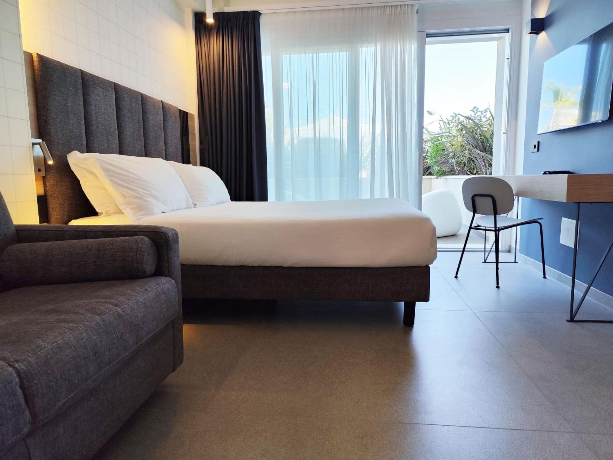 Hotel Sporting Riccione Bagian luar foto