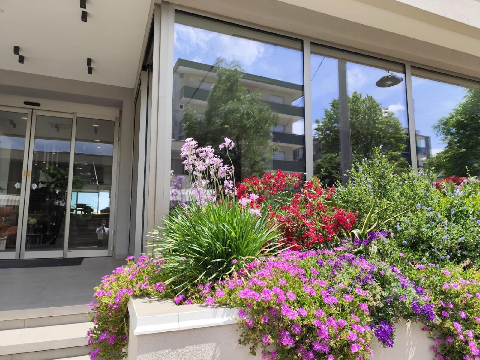 Hotel Sporting Riccione Bagian luar foto