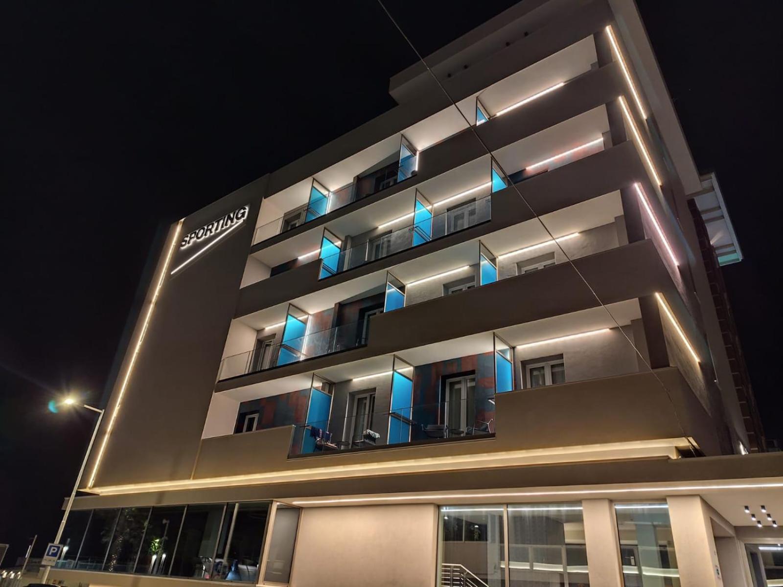 Hotel Sporting Riccione Bagian luar foto